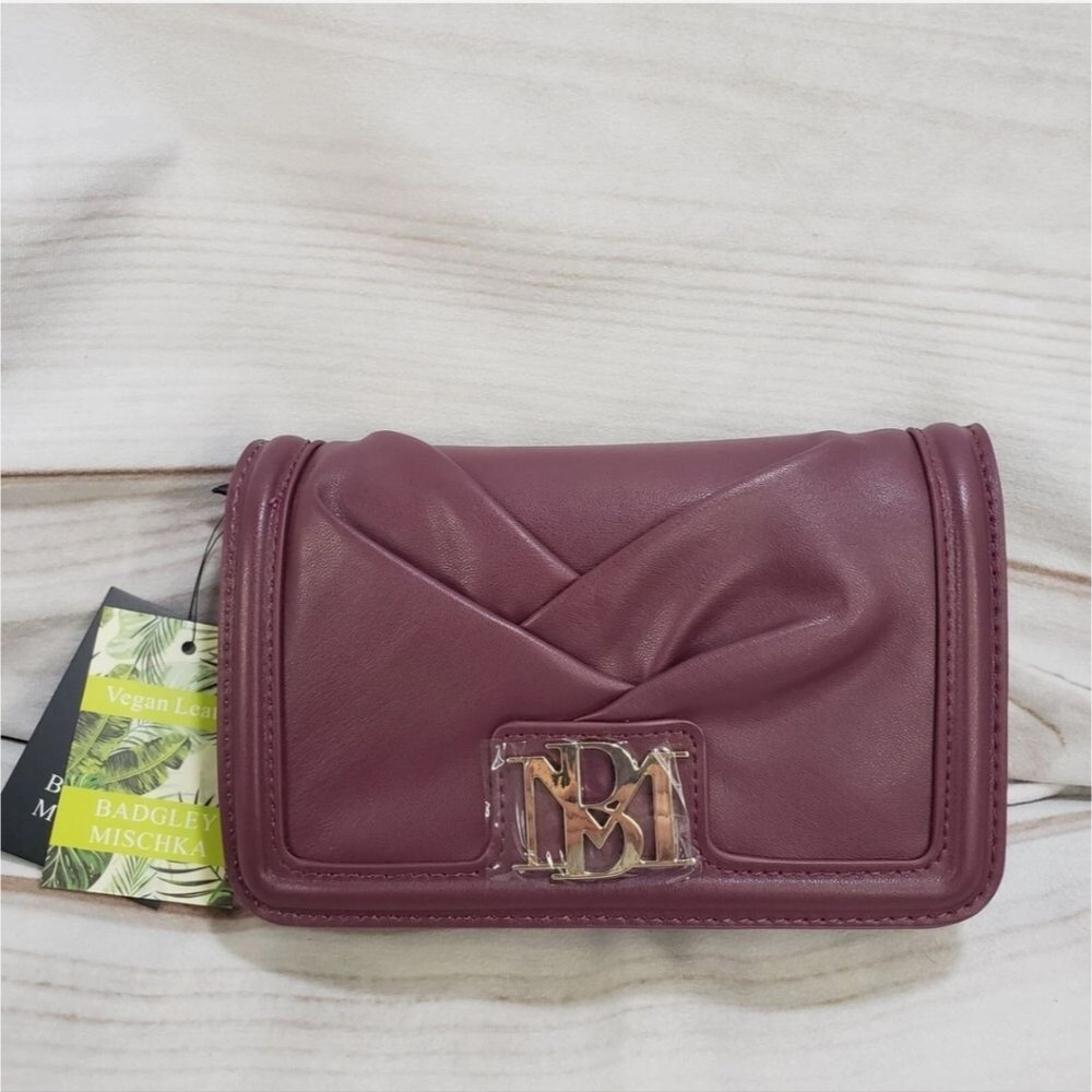 Badgley Mischka Pleated Crossbody Bag Vegan Leather Braid Chain Strap - NWT